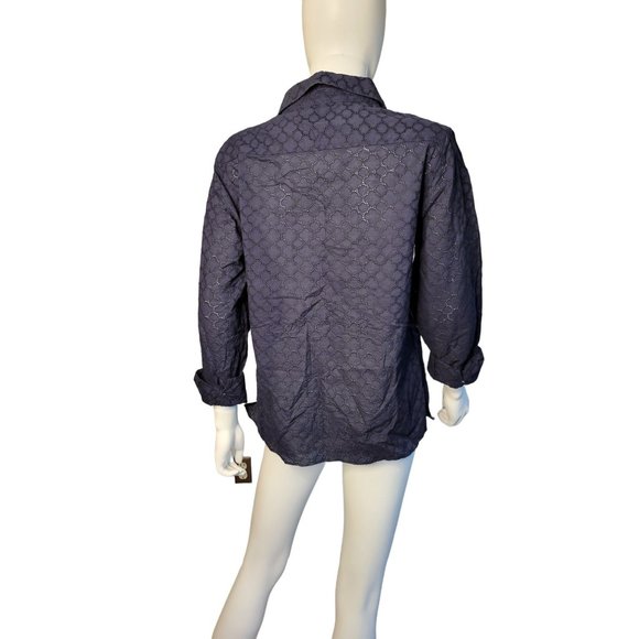 Talbots Womens Button Down with keyhole flower pattern - Dark Blue Size m - Picture 2 of 4